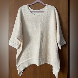 Women’s Cream Sweater/Tunic